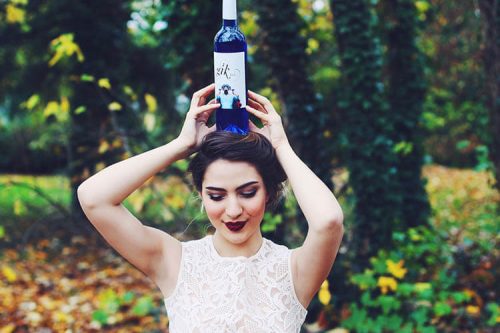 Gik-BlueWine-7 Sexy Gik Blue Wine