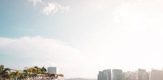 hot weather in Singapore